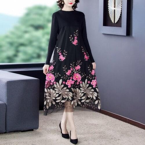 Flower Long Knitted Stitching Dress Female Autumn Winter Temperament Korean Embroidery Clothes Primer Sweater Dress Women y1301