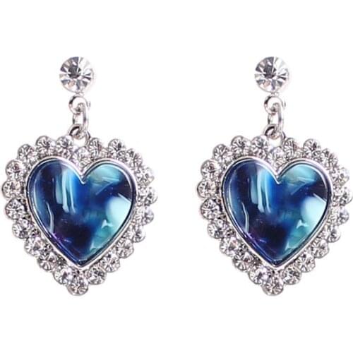 99CARATS SUMNI Heart shape, temperament, fashion fresh, summer new style, acetate board, ear nail. For Women Free Shipping