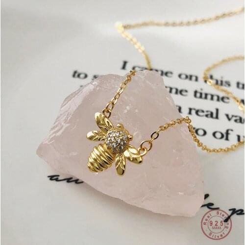 925 Sterling Silver Golden Bee Pendant Clavicle Chain Necklace Women Fashion Charm Wedding Jewelry Accessories Girlfriend Gift