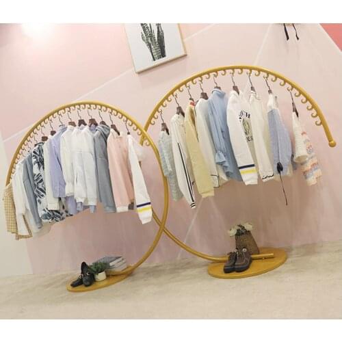 Creative rack display rack, landing type Zhongdao rack display hanger gold