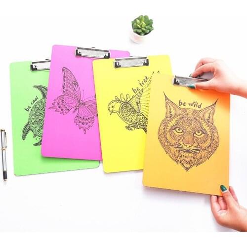 Adeeing Folders For Papers