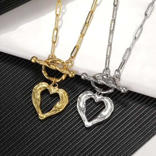 V Attract Punk Pendants