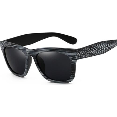 2017 new wood Sunglass Mens retro de sol Sunglasses for women Square Women men brand Designer Glasses mirror colorful