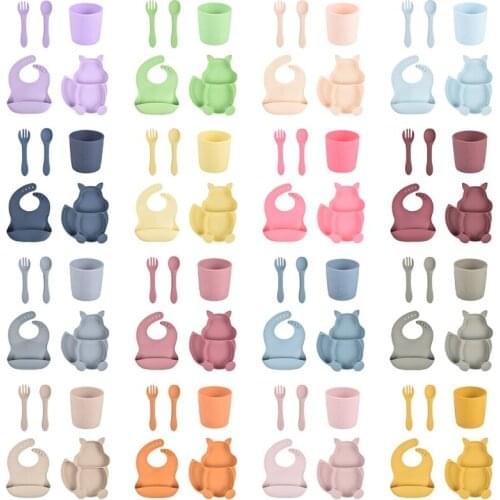 2021 New 5 Pcs Baby Silicone Bib Divided Dinner Plate Spoon Fork Cup Set Training Feeding Food Utensil Dishes Tableware Kit