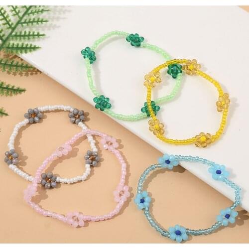 Fashion Female Crystal Glass Beads Charm Bracelets For Women Girls Korean Style Handmade Beaded Flower Bracelet Jewelry Gift