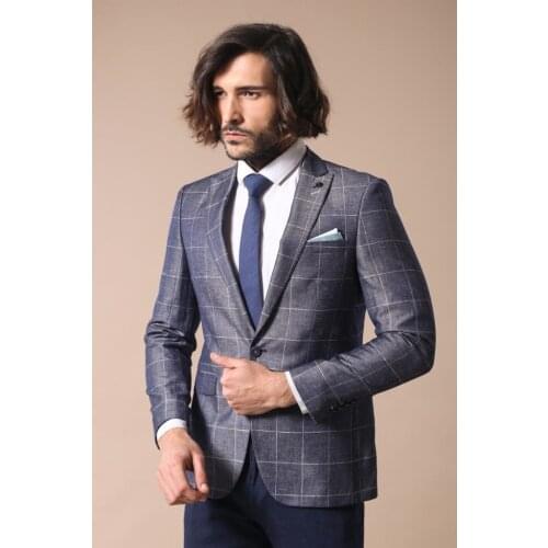 Half Undercoat Pointed Collar Navy Blue Blazer
