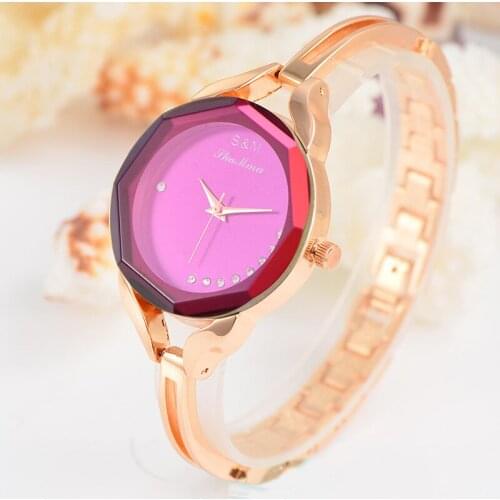 Student prismatic diamond watch bracelet ladies watch womens watch Korean fashion trend quartz watch