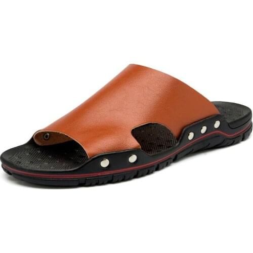 Men Summer Non-Slip Outddoor Slippers Top Brand Leather Mens Casual Beach Slippers Fashion Men Slip On Soft Black Flip Flops