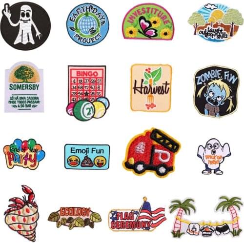 Halloween Iron on Patches For Clothes Embroidered Patch Applique Sewing on Fabric Badge DIY Apparel Accessori Decoration E