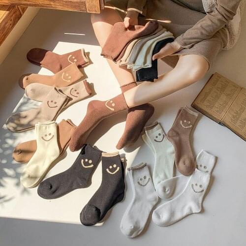 1Pairs Socks Smiley Women Trend Winter Warm Thermal Wool Socks Fluffy Fuzzy Cashmere Snow Cotton White Black Sleeping Socks 2021