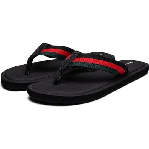 Mens slippers 2021 summer new wear trend sandals clip foot antiskid outdoor flip flop sandals