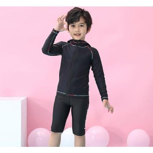 2021 New Boy Swimwear Hooded Sunscreen Long Sleeve Bathing Suit Children Swimsuit Quick Dry Hot Spring Diving Suit 2 Piece Set