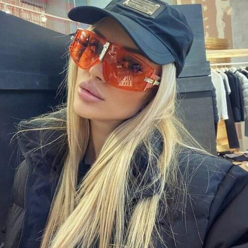 2021 Fashion Sunglasses Women Luxury Designer Metal Sun Glasses Men One Piece Big Eyewear Unique Female Wide Leg Shades TYJ-54
