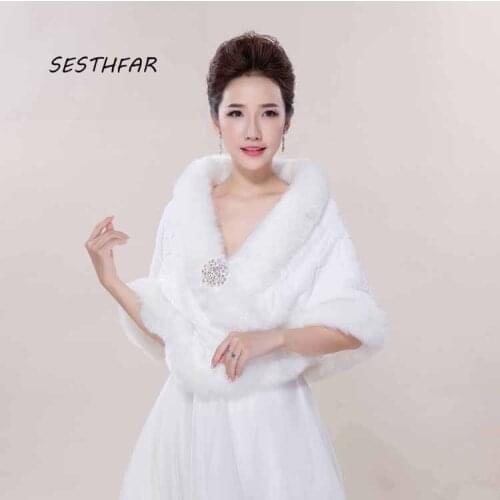 Wedding Cape Coat Wedding Bolero Jacket Winter Wedding Wrap Warm Faux Fur Bridal Coat Accessories PJ014