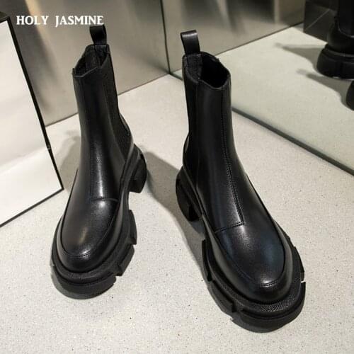 2021 New Ankle Boots for Women Thick Bottom Round Toe Genuine Leather Boots Black White All-match Botas Feminina Platform Shoes