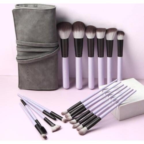 18 PCS Makeup Brush Beauty Tools Eye Shadow Eyeshadow Blending Brush Eyebrow Brush Foundation Brush Cosmetic Tools New 2021