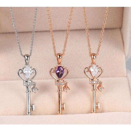 2021 New Princess Style Key Pendant Necklaces For Women Girls Romantic Trendy Design Birthday Gift Fashion Jewelry N016