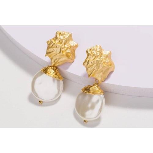 Gold Color Alloy Irregular Freshwater Pearl Dangle Earrings 2019 New Original Women Girls Statement For Party Charm Earrings