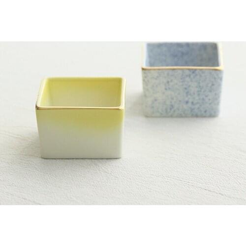 Spot Japan imports two-color square Jane dish dish condiment pocket dip a small bowl