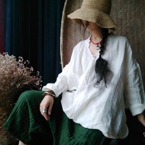 Johnature Women Vintage Shirts Linen Blouses Solid Color Embroidery Autumn Women Tops Shirts 2020 New V-Neck Long Sleeve Shirts