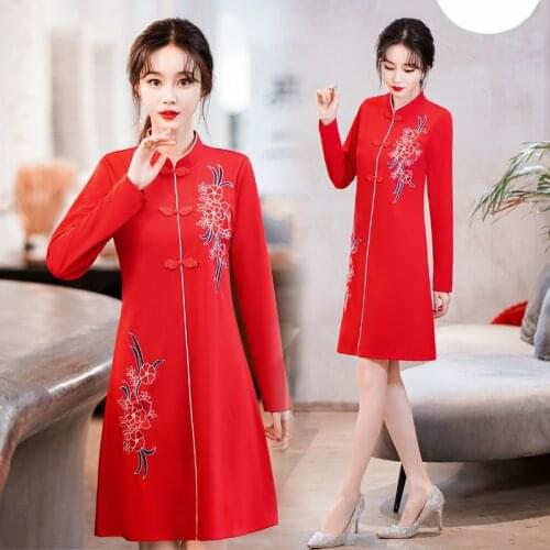 Chinese Style Vintage Embroidery Improved Cheongsam Women Autumn Long Sleeve Stand Collar Buckle Plus Size Dress Ladies Qipao