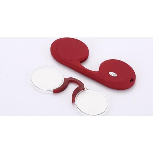 The new wholesale cross-border portable soft silicone clip nose key reader oval reading glasses women portable
