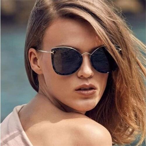Simple Elegant Sun Glasses Female Vintage Designer Sunglasses Women Men High Quality Shades Cute Sexy Sunglasses Gafas
