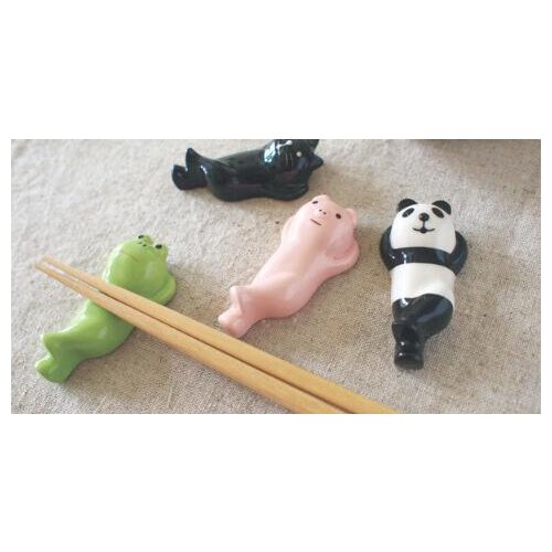 100pcs Cute Cartoon Ceramic Chopsticks Holder DHL Free shipping lin3775