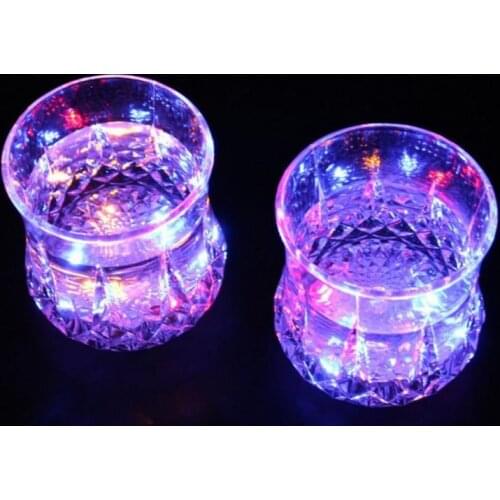 Glowing water induction drill face pineapple cup drink beer bar night field theme cheering romantic atmosphere party props gift