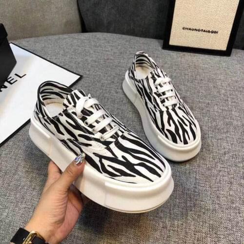 White Shoes Houndstooth Zebra Pattern Two-wear Canvas Shoes Women Platform Lace-up Flat Mid Heel Casual Ladies Vulcanized Shoes