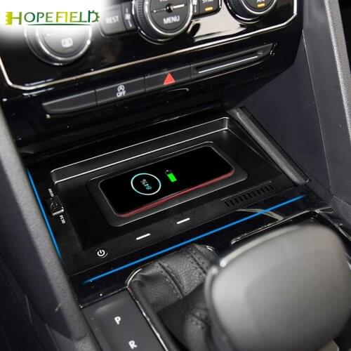 Car qi wireless charger for Volkswagen Teramont 2017 2018 charge onboard phone holder for iphone 11 dual usb fast charging plate