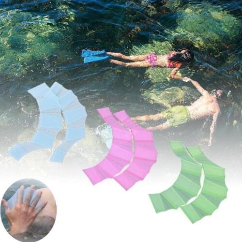 1 Pair Silicone Swimming Flippers Hand Fins Swim Web Training Glove Gear Paddle Dive Frog Type Palm Finger Girdles Water Sports
