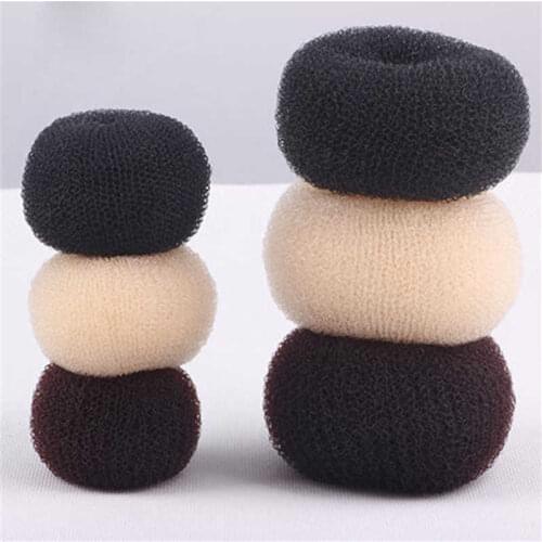 Fashionable and elastic doughnut hair curler Shaping hair without damage and fluffy hair curler