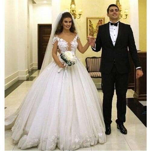 Luxury Lace ball gown Wedding Dress long sleeve Sexy flowers v-neck Bridal dress long Train Wedding Gown 2021 Robe De Marriage