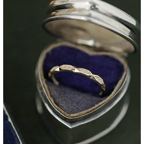 Japanese And Korean Version Of A Single Row Diamond Ring Personality Simple Ladies Ring For Girlfriend Exquisite Fashion Gift