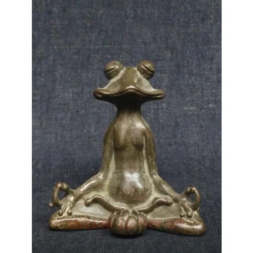 YIZHU CULTUER ART Collection Old China Bronze Carving Frog Statue Paperweight or Incense Seat Family Fengshui Decoration Gift