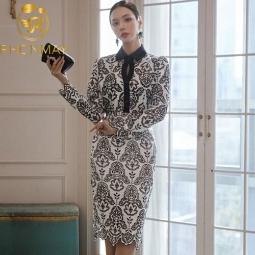 2020 New Casual Fashion Two Piece Outfits Women Embroidery Hollowing out Long Sleeve Slim Top And Hip Skirt Sets