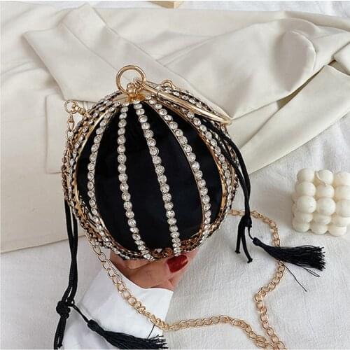 Round Shape Diamond Pearl Hollow Out Clutch Evening Bag for Women Luxury Wedding Purses and Handbags Chain Shoulder Bag ZD1718