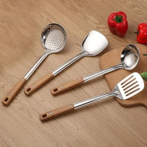 Stainless Steel Cooking Utensil Heat Proof Slotted Ladle Spoon Rice Ladle Wooden Handle Cooking Tools Kitchenware