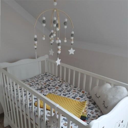 INS Nordic Wooden Beads Wind Chimes with Wool Balls Newborn Baby Bed Hanging Windbell Crib Tent Kids Room Decorations Ornaments