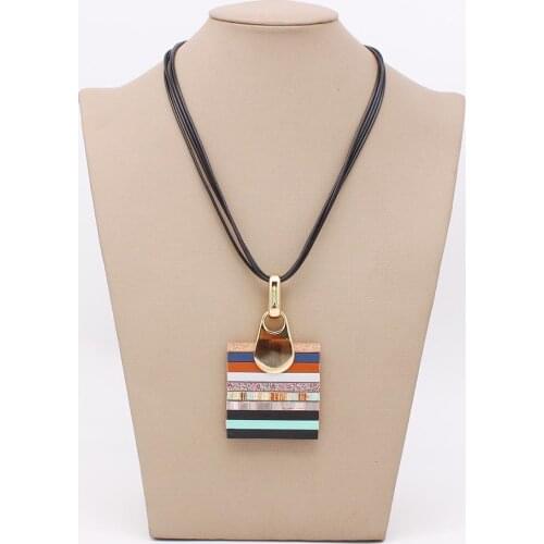 Women Choker Necklace Handmade Gothic Round Pendant Collar Leather Necklaces Summer Accessories Jewelry Gift