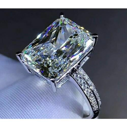 New Luxury Womens Wedding Ring Inlaid with Oversized Square Zircon, Womens Ring Gifts, Prom Jewelry