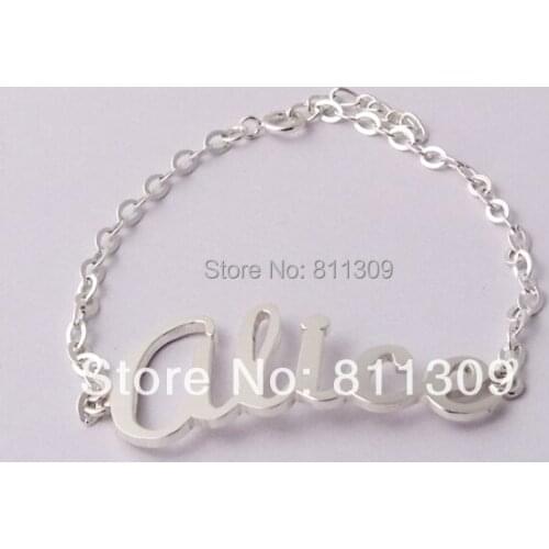 Oumry Chain Bracelets