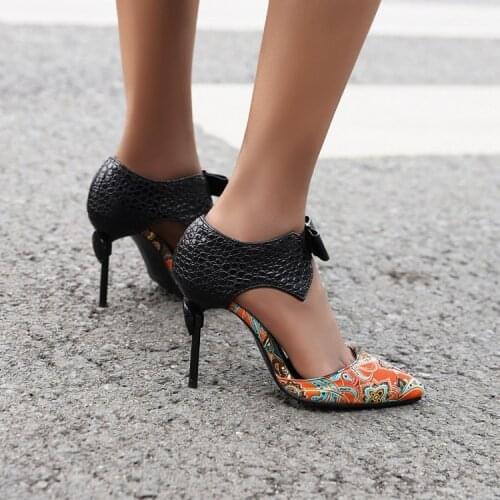 Slim Heels Sandals womens 2020 summer new Korean retro womens shoes one button small fresh high heels big 43