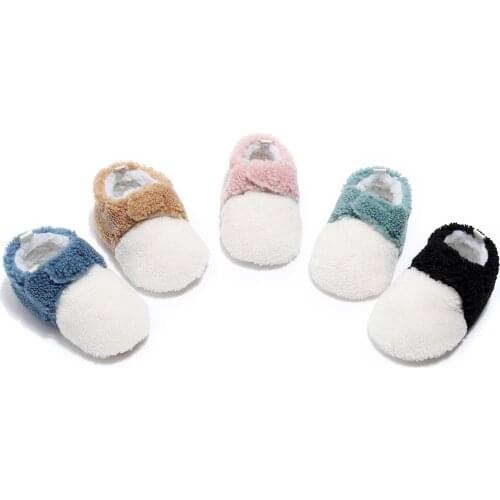 Toddler Baby Fleece Trainers Crib Shoes Stylish Block Fur Prewalker Winter House Slippers Soft Sole Lovely First Walker Shoes