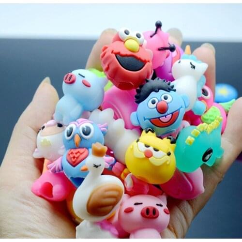50pcs/lot Cute Rainbow Unicorn Animal Soft Sticky Cartoon Toys Pencil Dolls Figure Toy for Decorative Gift