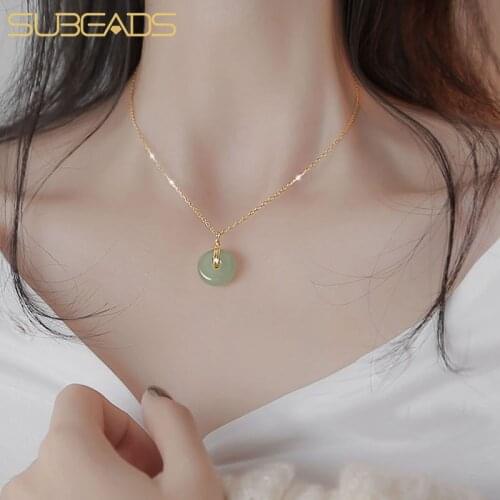 Subeads Green Hetian Jade Bead Pendant Necklace Womens Peace Buckle Pendant Choker Jade Necklace Safe&Health Jewelry Gifts