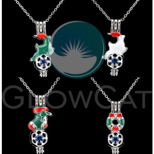 Colors Enamel Snowflake Christmas Elk Santa Boots Wreath Beads Pearl Cage Perfume Diffuser Pendants Locket Necklace