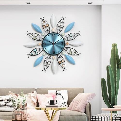 Nordic Style Light and Decoration Modern Contracted Wall Clock Living Room Creative Fashion Art Quartz Wall Digital Clock Mute