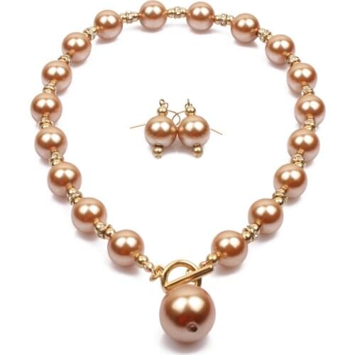 Luxury design imitation pearl necklace chain necklace for womens sweater necklace 2020 fashion jewelry gifts